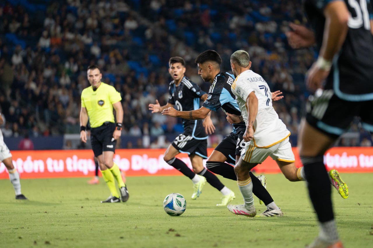 Anthony Markanich and Joaquín Pereyra