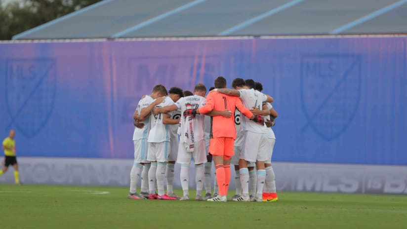 MNUFC Huddle